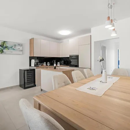 4 Bedroom Awesome In Дом отдыха