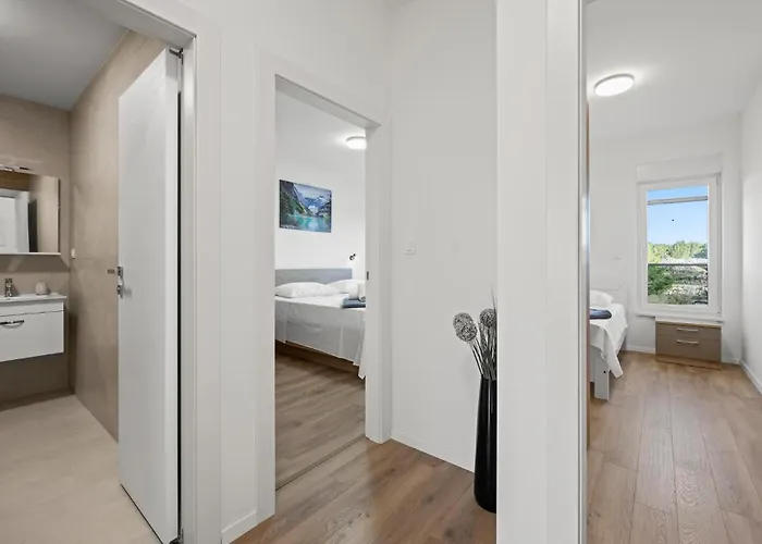 Vakantiehuis 4 Bedroom Awesome In *